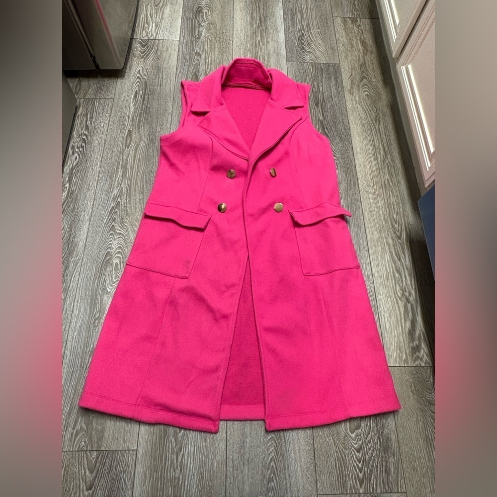 Haute Monde Women's Pink Sleeveless Coat